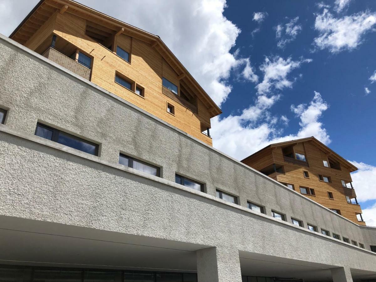 Catrina Hostel Disentis Ngoại thất bức ảnh